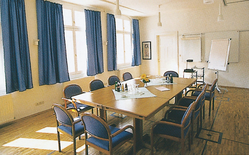 Hotel Hohes Haus à Greetsiel Extérieur photo